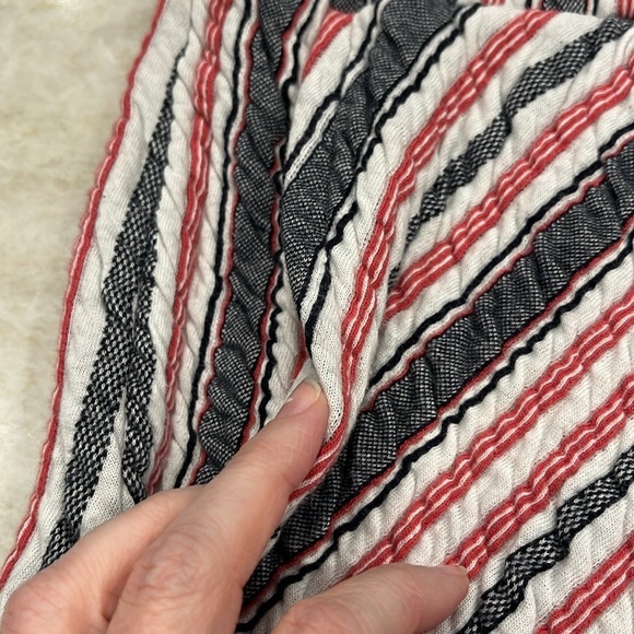 Caslon | Drawstring Waist Quilted Mini Skirt | Red, Black, White Striped | XS - Picture 2 of 8